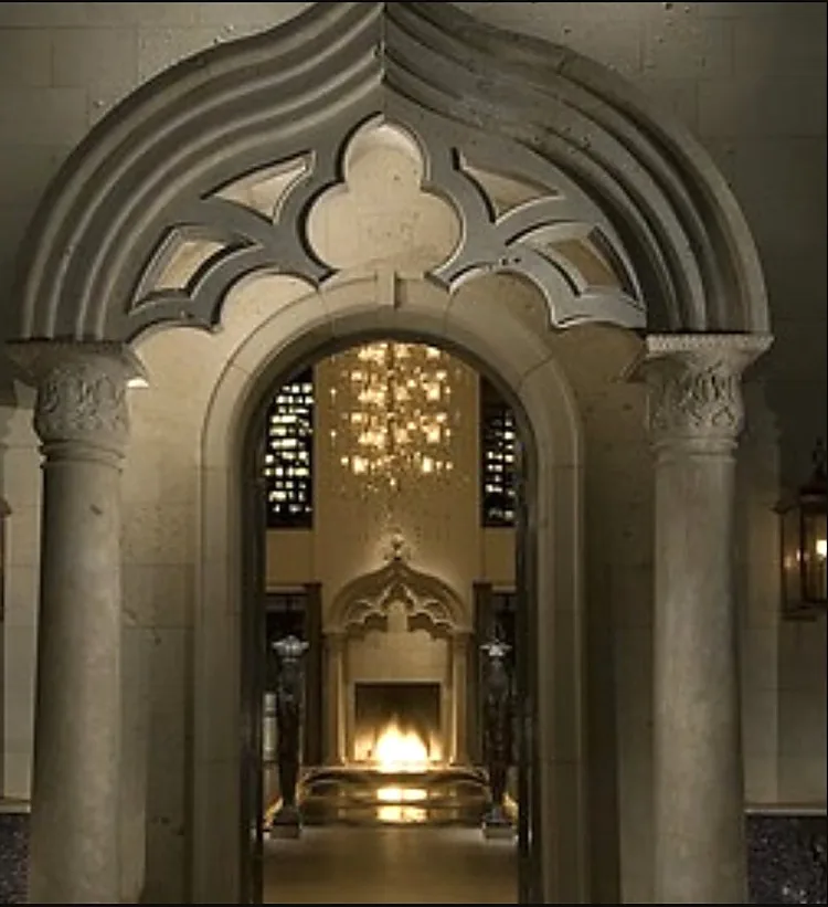 TENEBRE private access architectural doorway